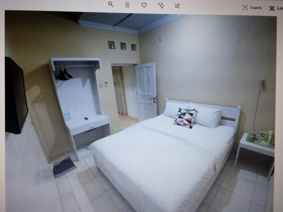 Omah Inap D24 Syariah Near Universitas Aisyiah Yogyakarta Mitra Reddoorz Sleman  Luaran gambar